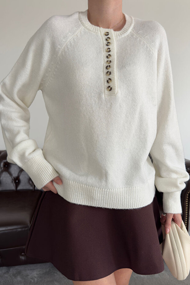 سترة تريكو بأزرار مزخرفة - EKRU - 2