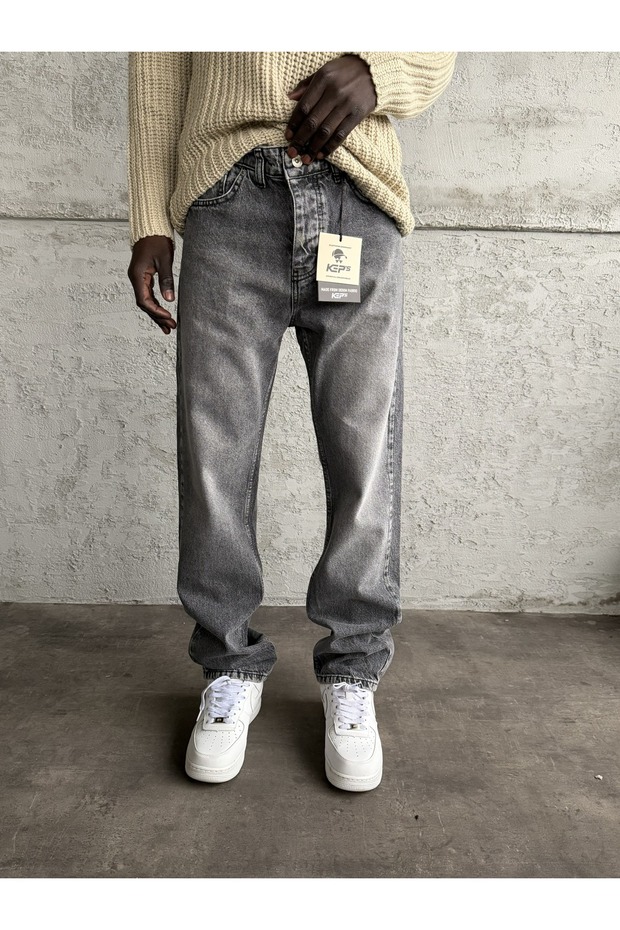 Gray Stonewashed Baggy Jeans