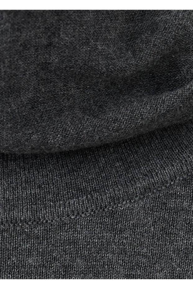 Broşlu balıkçı yaka kazak - 5