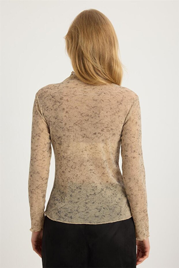 بلوزة منقوشة بنقشة هارلي - 5