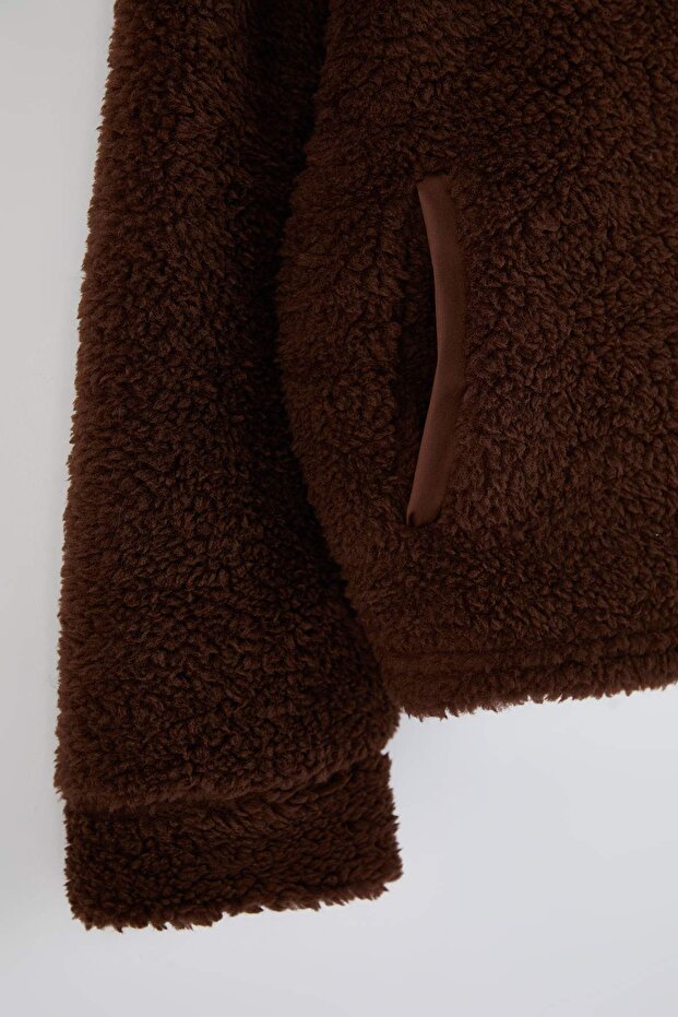 Koyu Kahverengi Peluş Regular/Normal Kalıp Dokuma Garnili Fermuarlı Örme Sweatshirt TWOAW25SW00139 - 6