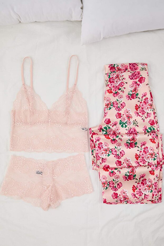 Çok Renkli 3'lü Çeyiz Set Çiçekli Üst Dantel, Alt Saten Külotlu Dokuma Pijama Takımı THMAW26PT00077 - 6