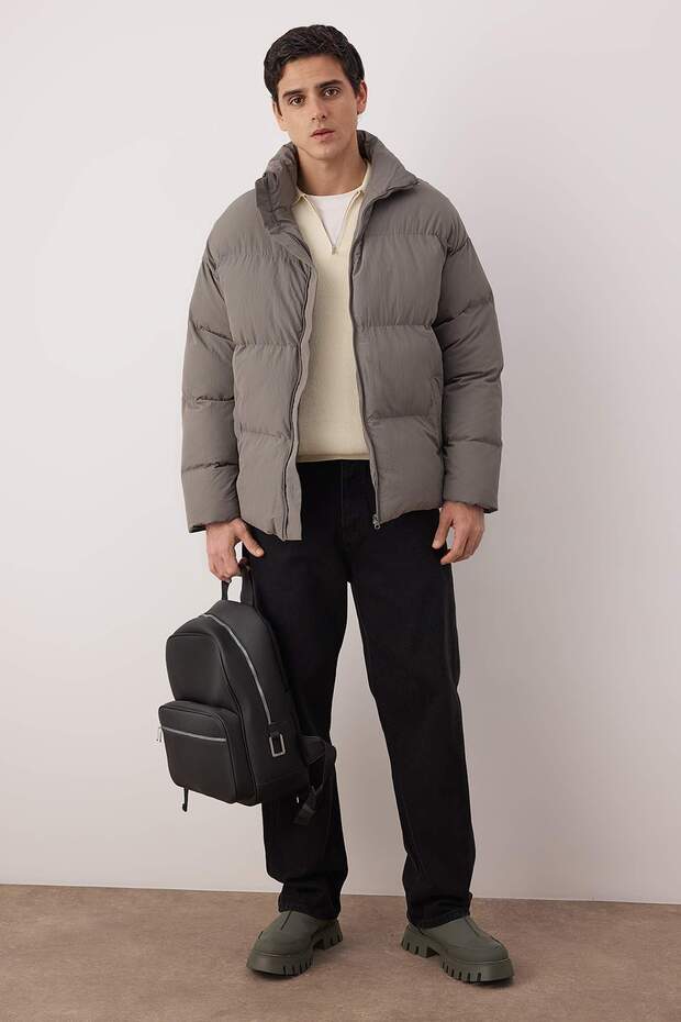 Gri Unisex Oversize Fit Dik Yaka Suya ve Rüzgara Dayanıklı Şişme Kışlık Mont TMNAW24MO00003 - 1