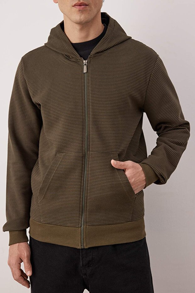 Haki Regular/Normal Kesim Fermuarlı Kapüşonlu Dokulu Sweatshirt TMNAW26SW00067 - 3