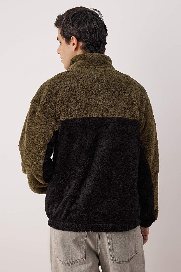 Yeşil Unisex Oversize/Geniş Kesim Renk Blok Sıcak Tutan Peluş Sweatshirt TMNAW22SW1477 - 4