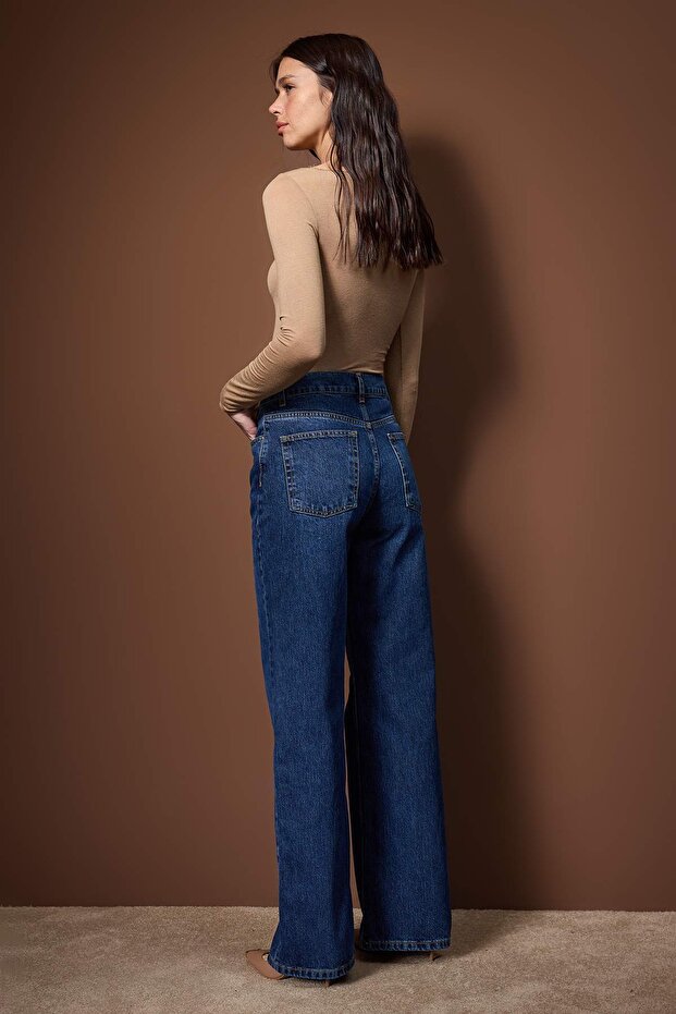Mavi Yüksek Bel Asimetrik Kapama Bel Detaylı Wide Leg Jeans TWOAW26JE00290 - 4