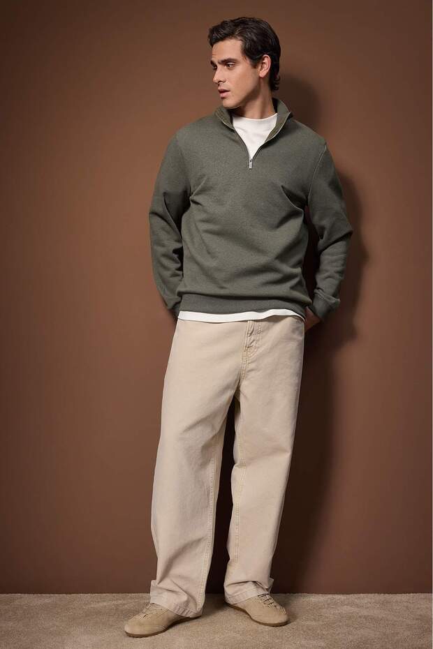 Haki Regular/Normal Kesim Dik Yaka Kalın İçi Polarlı Sweatshirt TMNAW26SW00021 - 2