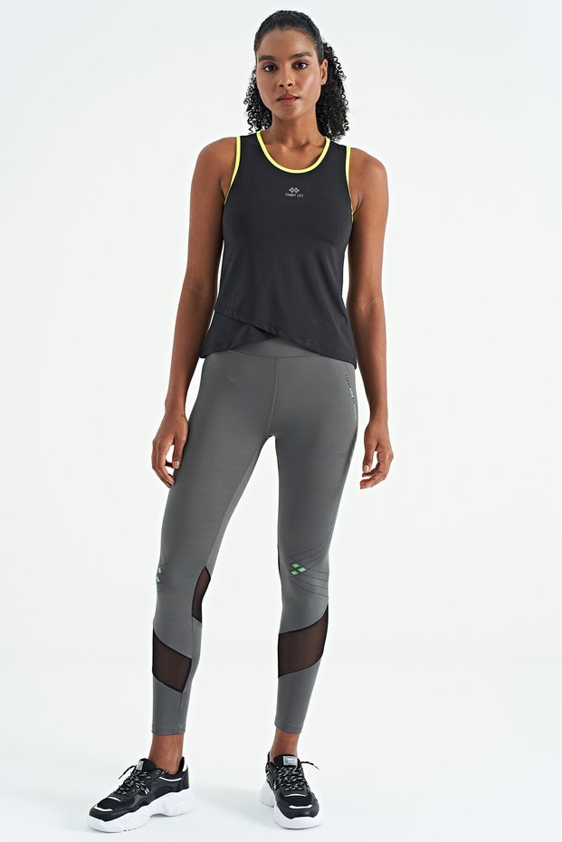 Black Logo Printed Standard Fit Women's Sports Undershirt with Bias Stripes - 97255