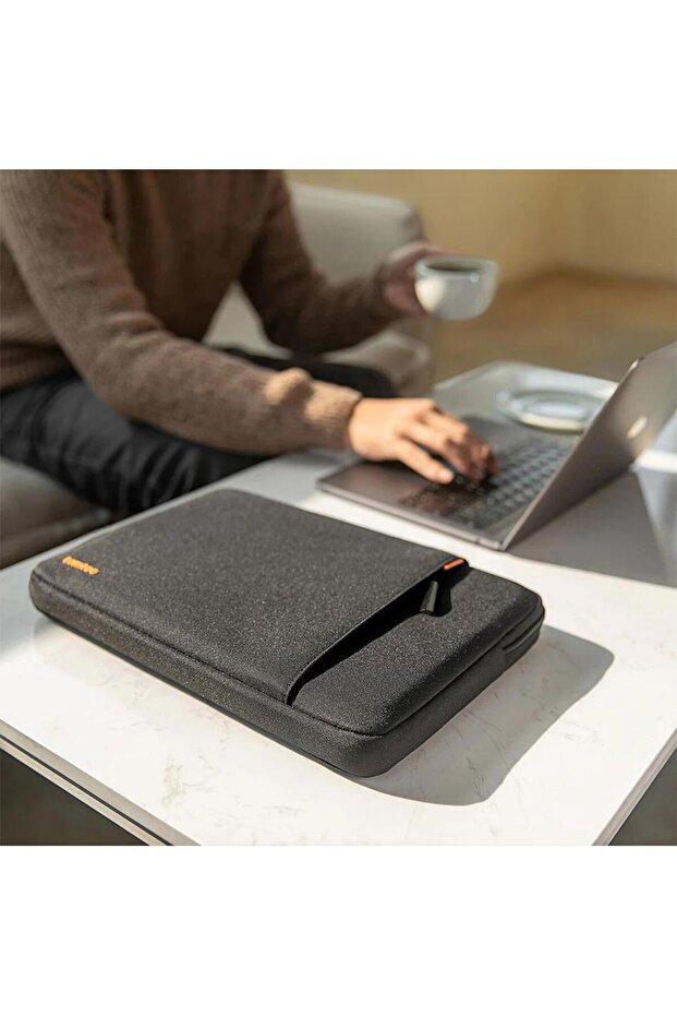16" Defender-A13 Notebook Kılıfı - Siyah - 8