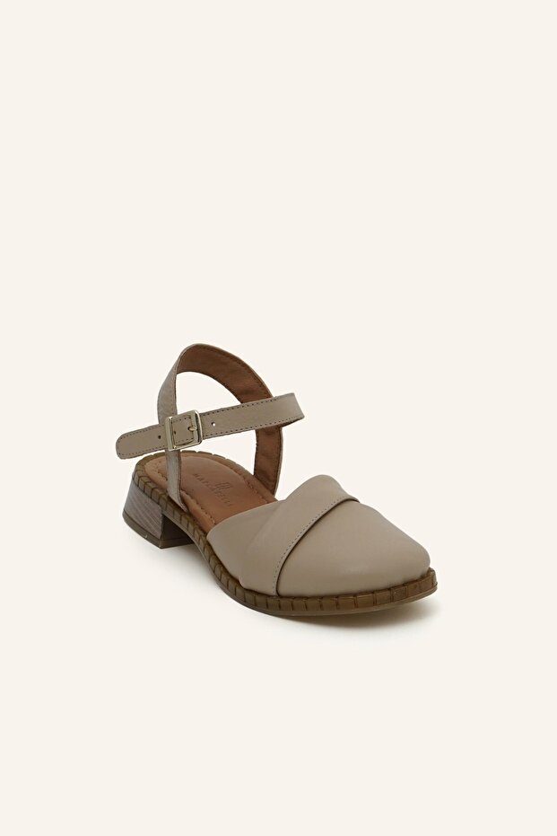 Bej Deri Sandalet - 2