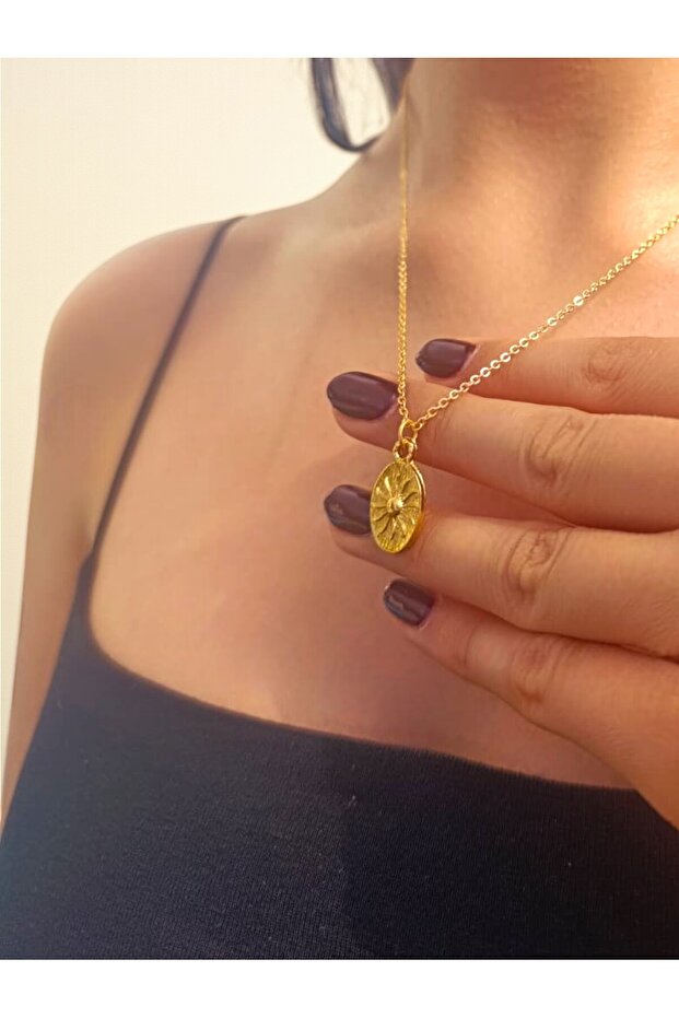 Oval Locket Necklace with Sun Motif in Gold Color – Elegant and Meaningful Design