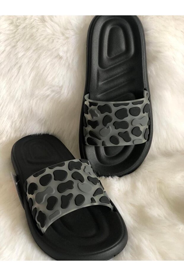 Summer Women's Cat and Paw Pattern Soft Sole Lightweight Women's Slippers