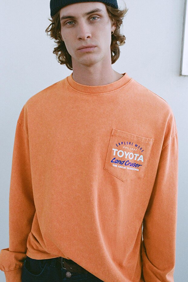 Turuncu Toyota Tişörtü - 5