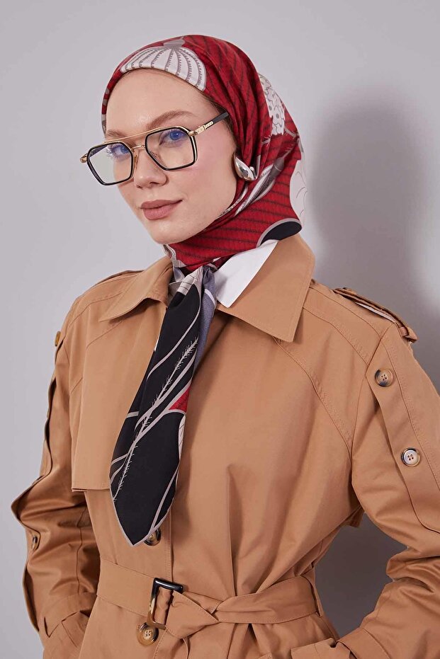 وشاح حريري من التويل بنمط زهرة الزنبق الأسود والأحمر
