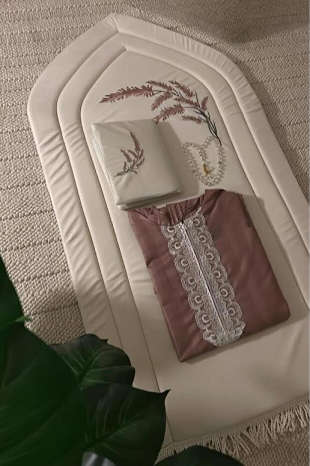 Lavender Prayer Set - Human Color - 2