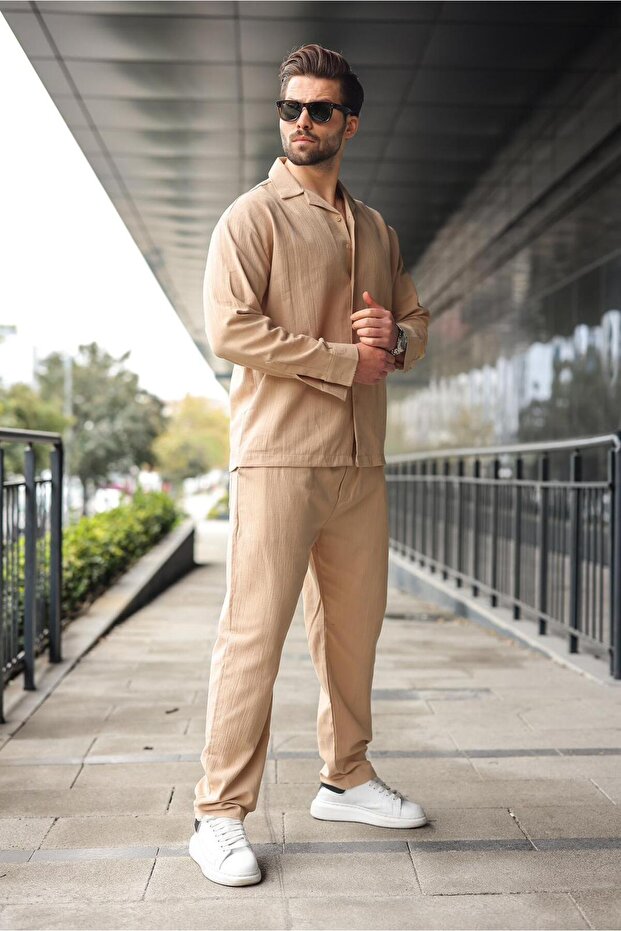 طقم قميص وبنطلون رجالي أساسي بأزرار بيج E7335 - 2