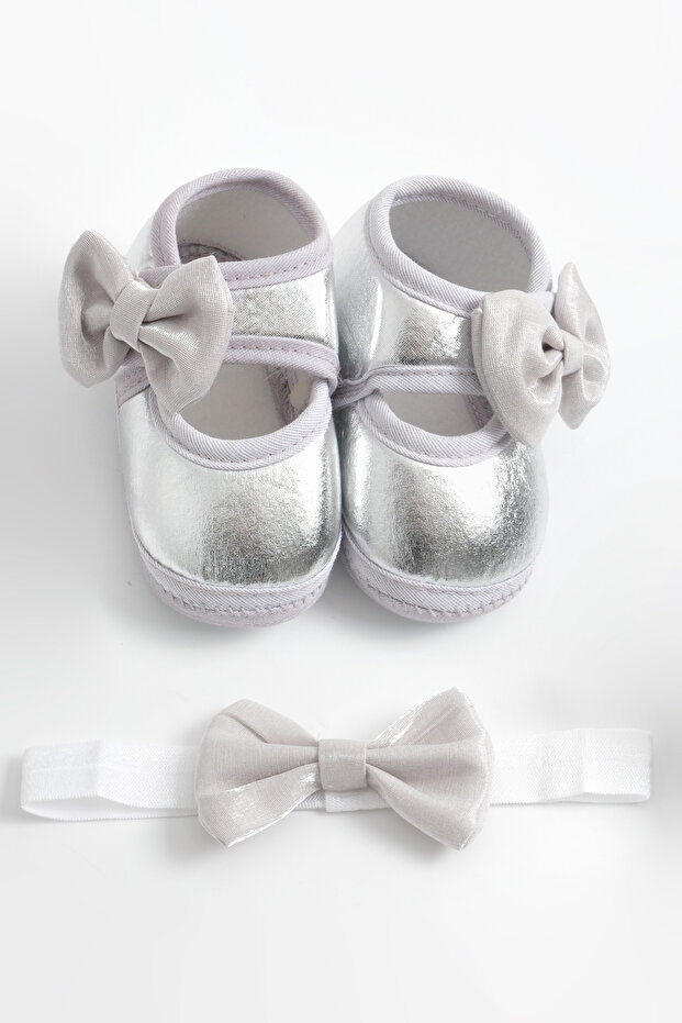 Newborn Silver Foil Baby Booties 0-3 Months