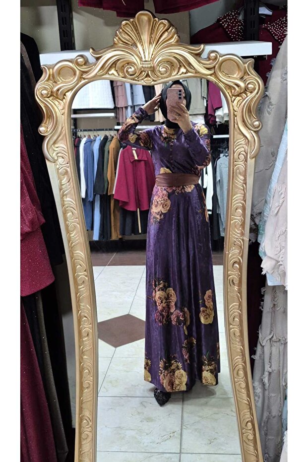 Desenli kadife elbise - 2