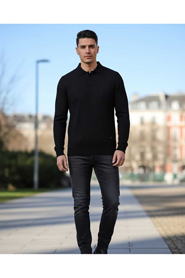Men's Knitwear Sweater with Steel Mesh Collar Without Pockets
