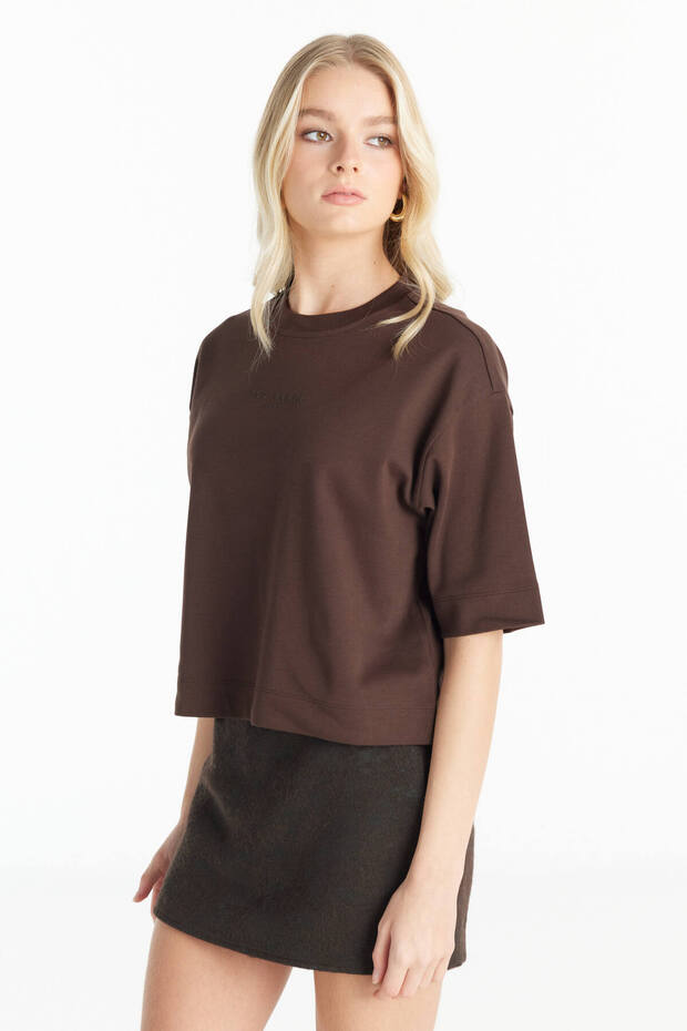 ACI KAHVERENGİ KUTU FORM TSHİRT - 3