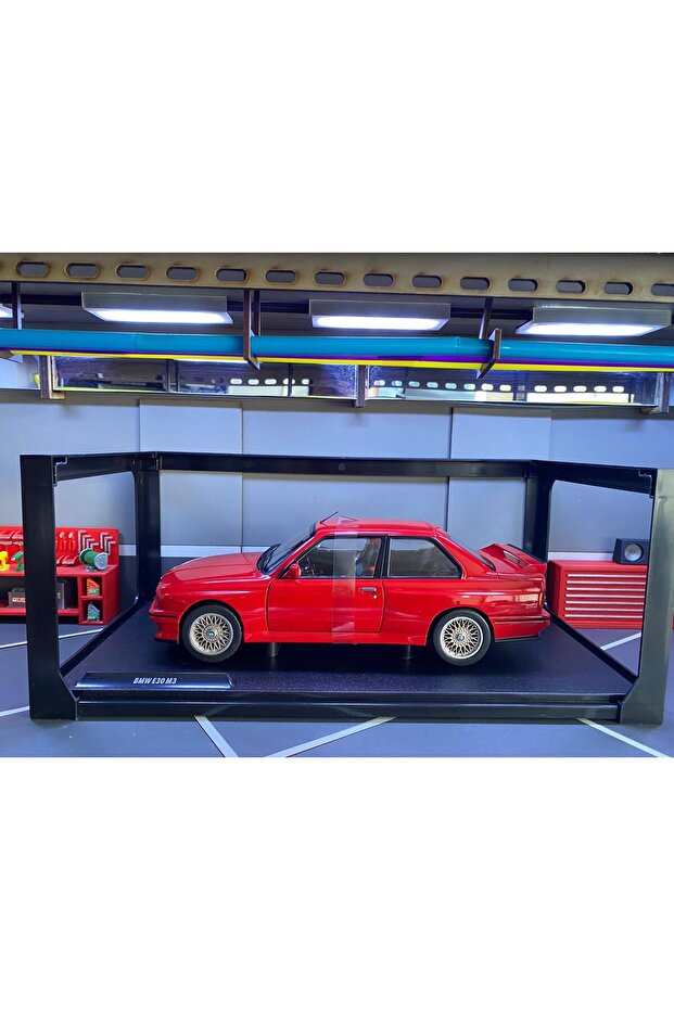 BMW M3 E30 1//18 Ölçek - 8