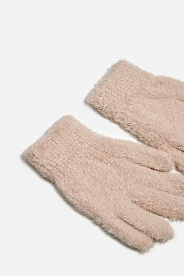 Tüylü Eldiven - 2