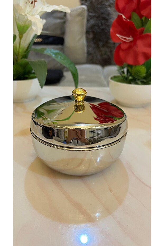 Large single dates - 2 pieces - 1