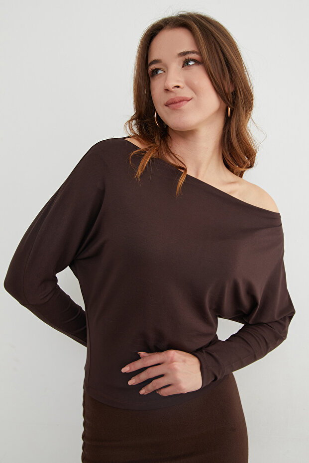 Basic Kayık Yaka Yarasa Kol Bluz - 1