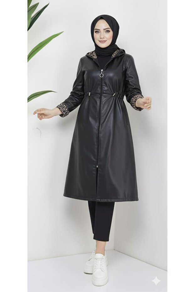 Women's Quilted Lined Zippered Leather Black Cap