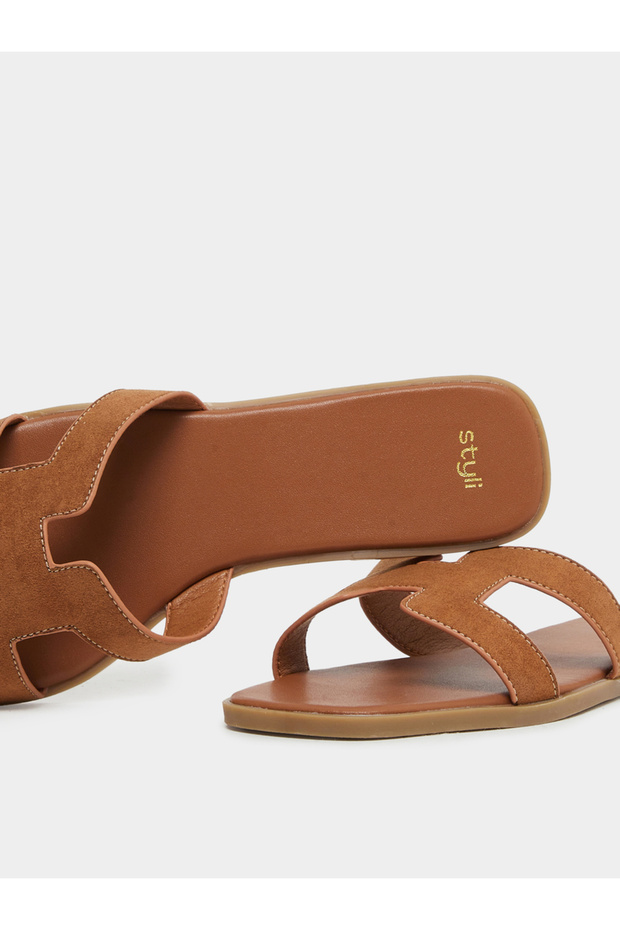 صندل مسطح بني - 4