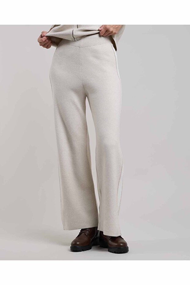 Solid Knit Pants with Elastic waist - 2