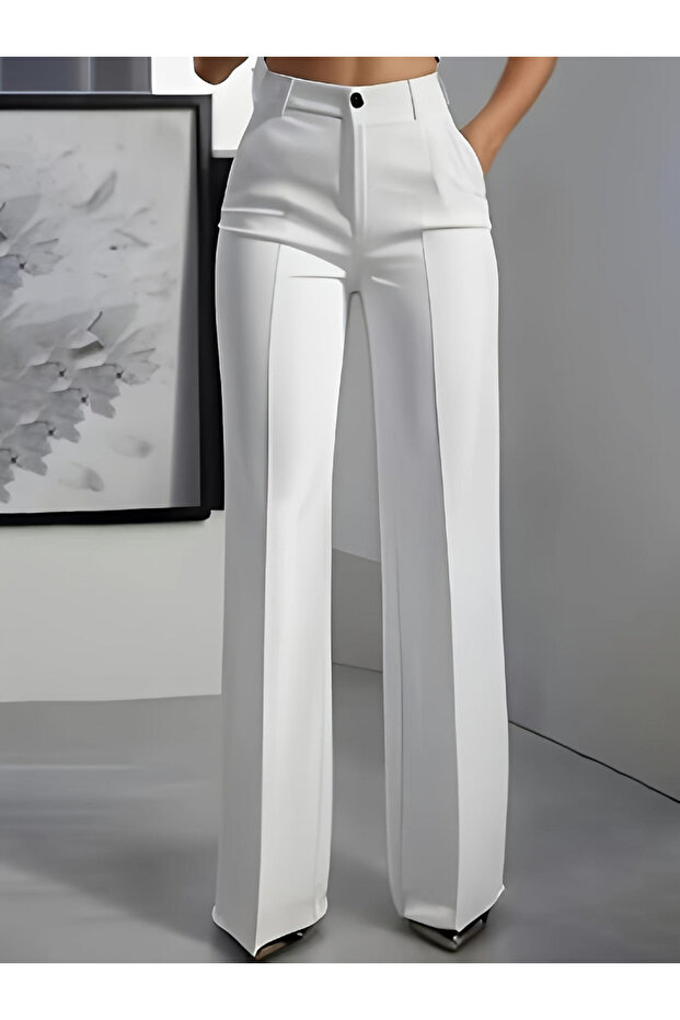 Solid Pocket Detail Straight Leg Pants