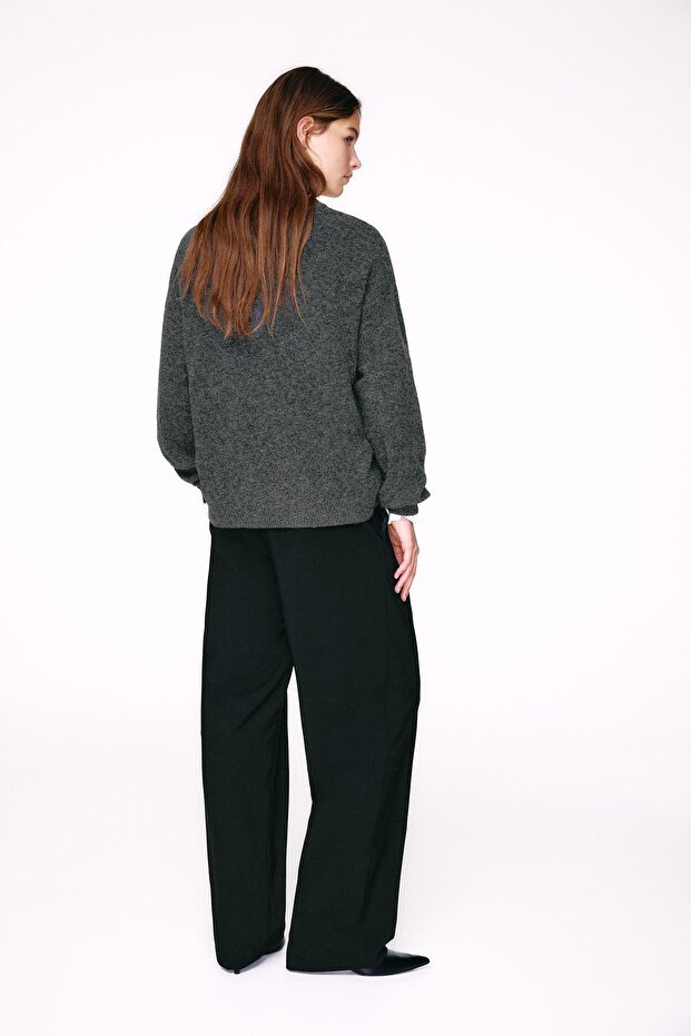 Yumuşak örgü kazak - 4