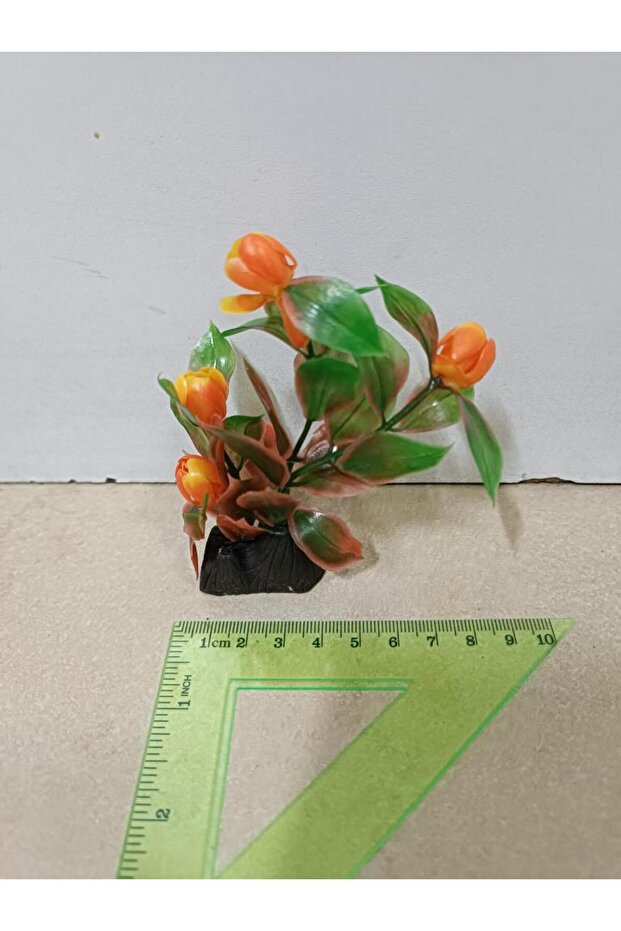 Plastik Bitki Tekli - 1