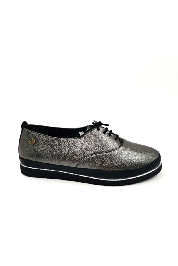 Daily Comfortable Lightweight Women's Shoes Platinum