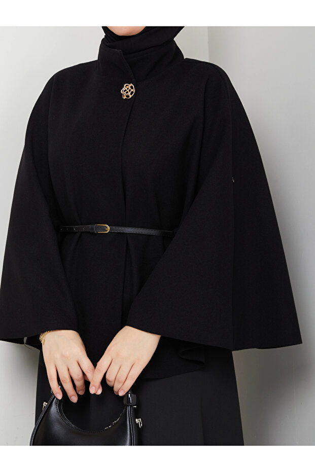 Women's Belted Brooch-Buttoned Cashmere Poncho