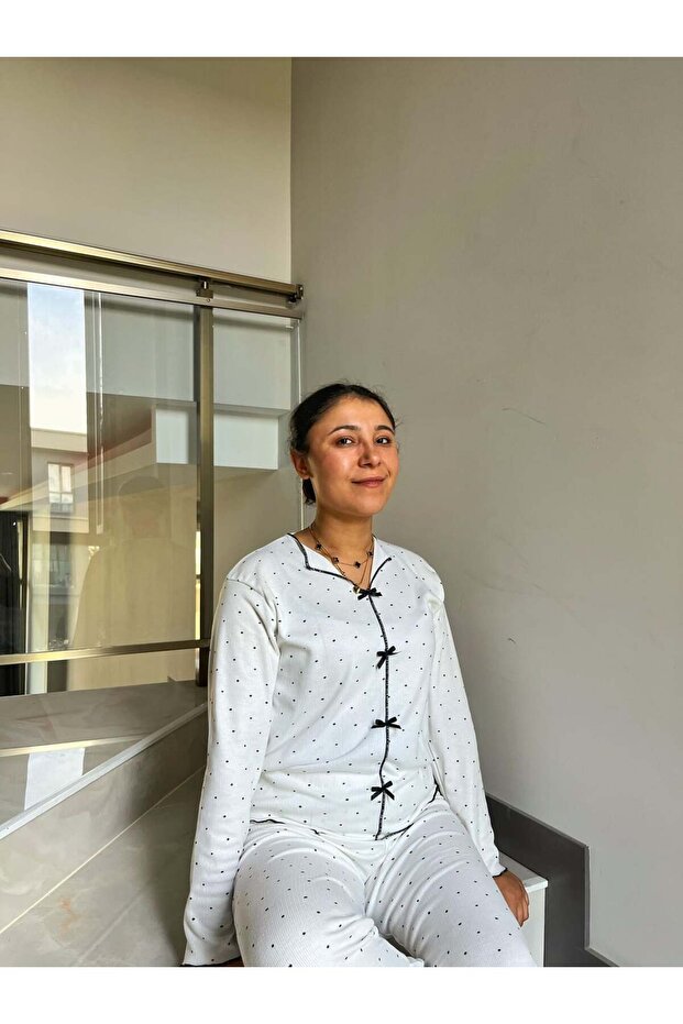 هدية - طقم بيجامة قطنية منقطة مع فيونكة - 6