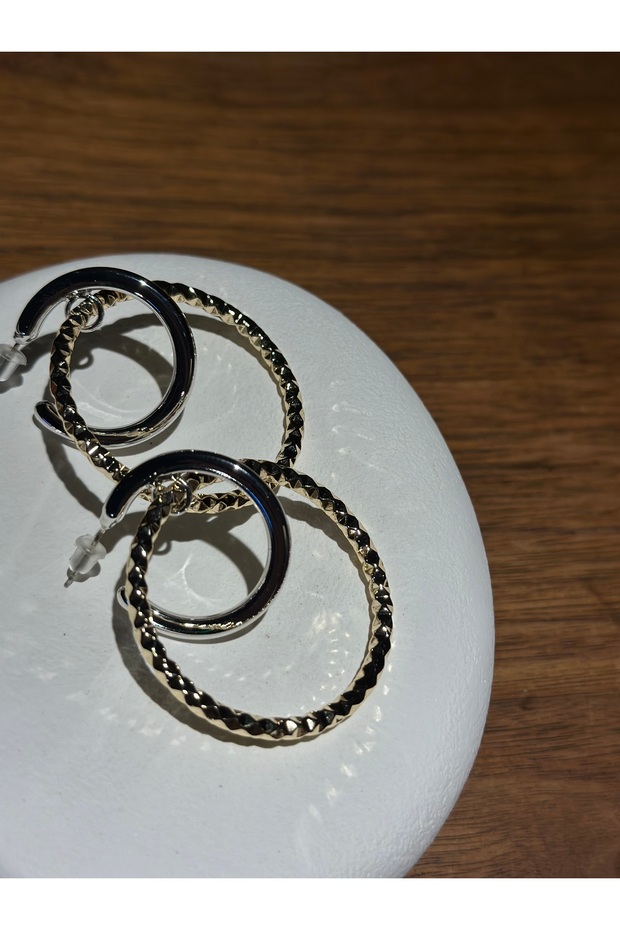 حلقة منقوشة متداخلة مع أقراط بلونين - 2