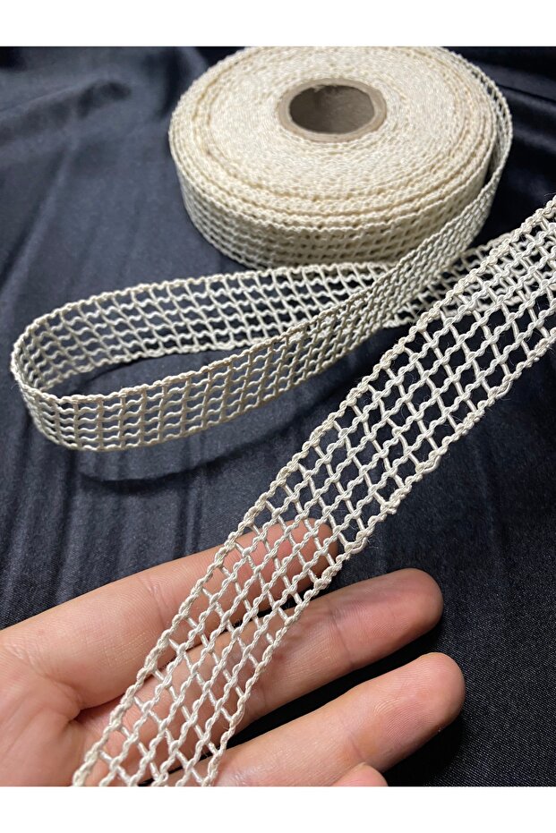 Cream Mesh Ribbon 5 Meters – Decorative Embellishment Ribbon, Hobby Craft Accessory, Packaging Ribbon
