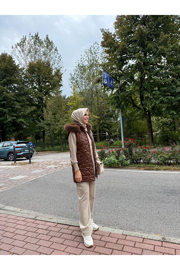 CEBİ TAŞLI KÜRKLÜ KAPİTONE YELEK - 2