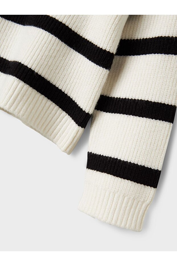 Strickpullover Streifen - 4