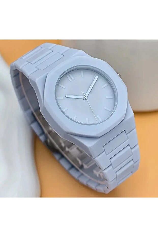 Men and Women Silicone Fashionable Watch