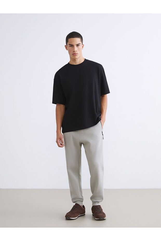 Standard Fit Men's Jogger Sweatpants