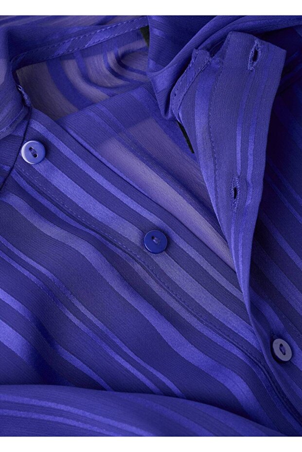 Çizgili fular detaylı bluz - 6