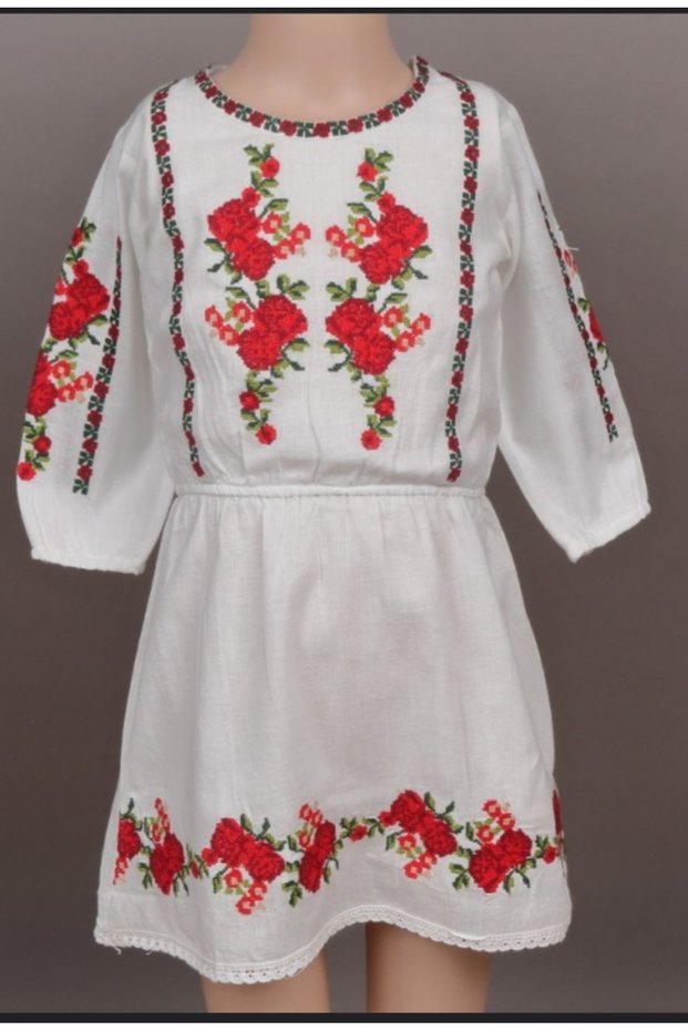 Rochie traditionala brodata