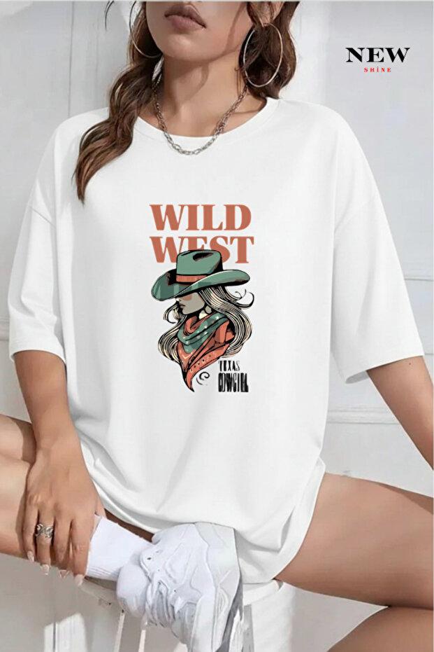 تي شيرت كبير الحجم مطبوع من Wild West