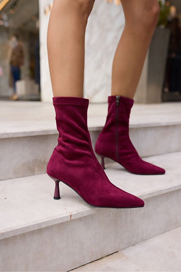 Savella Women's Burgundy Suet Stretch Boots