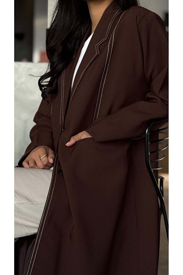 سترة مخططة باللون البني - 6