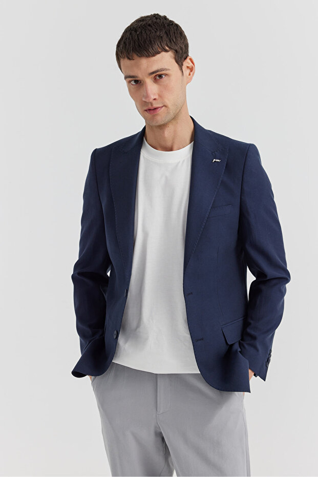 سترة رجالية بياقة على شكل طائر السنونو - 1