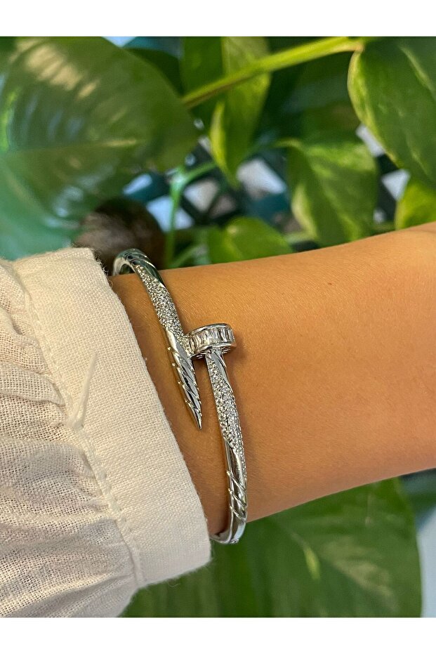 ÇELİK KELEPÇE - 1